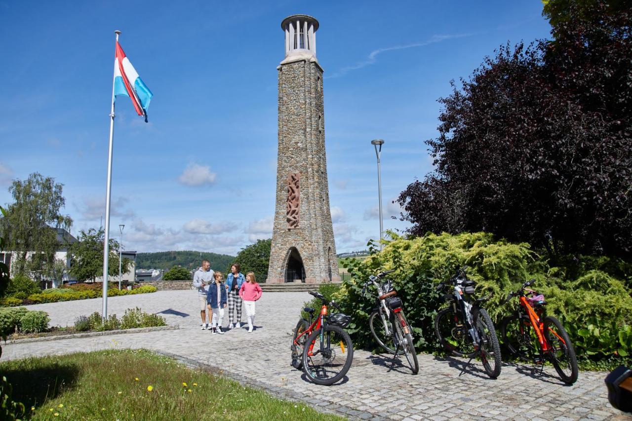 Hotel-Restaurant Beim Schlass Wiltz Bagian luar foto